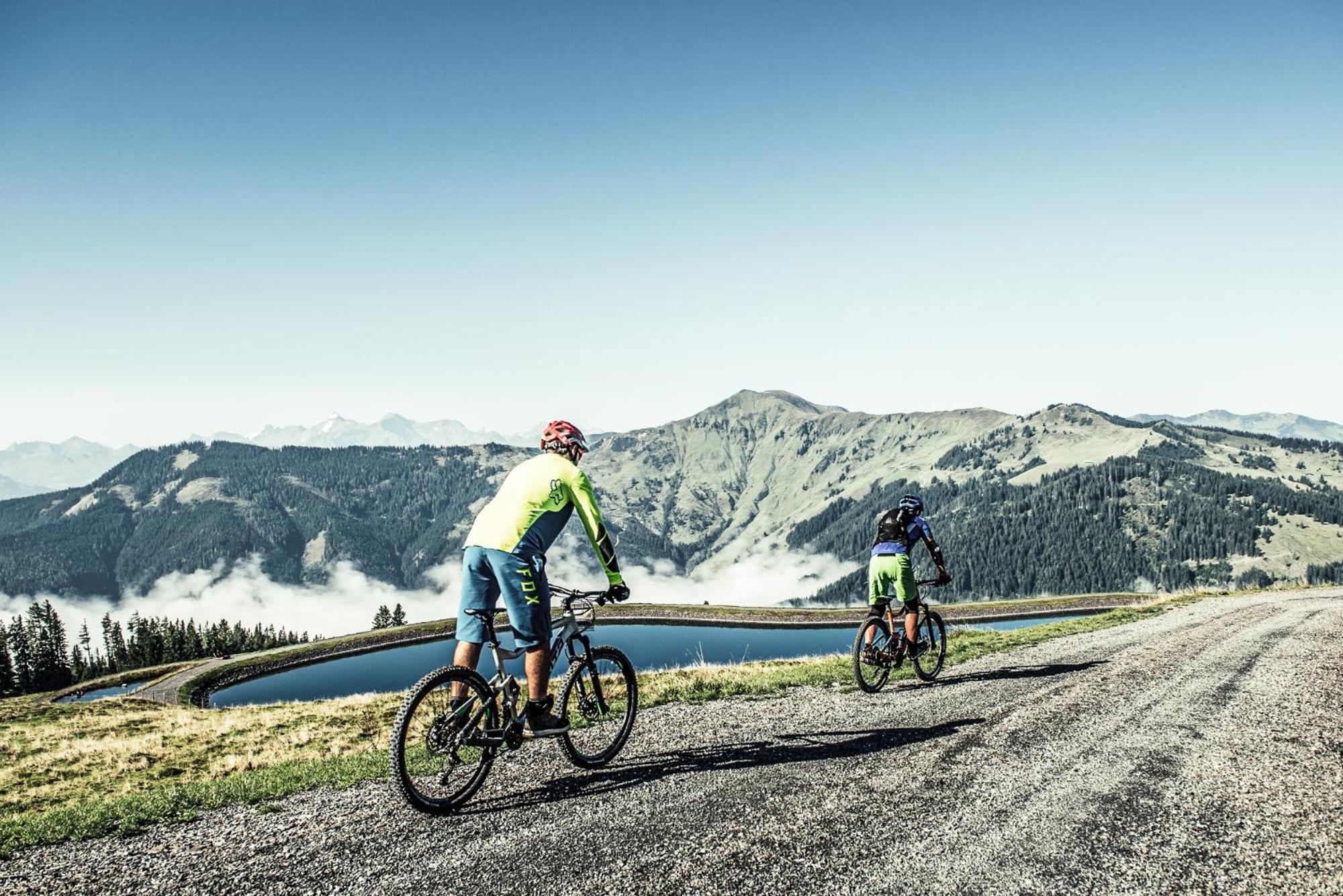 Hotel-Restaurant Bike&Snow Lederer Mühlbach am Hochkönig Exteriör bild