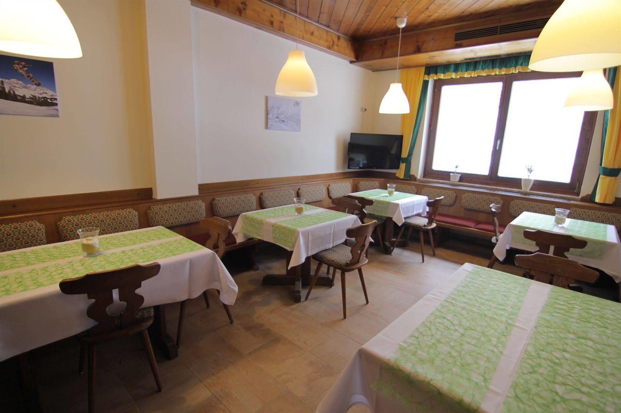 Hotel-Restaurant Bike&Snow Lederer Mühlbach am Hochkönig Exteriör bild